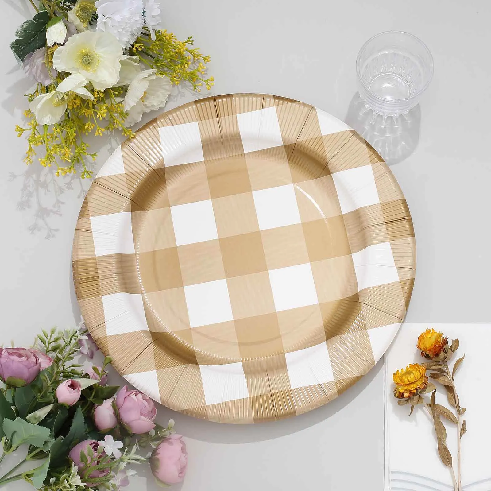 10 Pack 13" Gold White Buffalo Plaid Disposable Charger Plates, Round Checkered Sunray Cardboard Serving Trays- 350 GSM