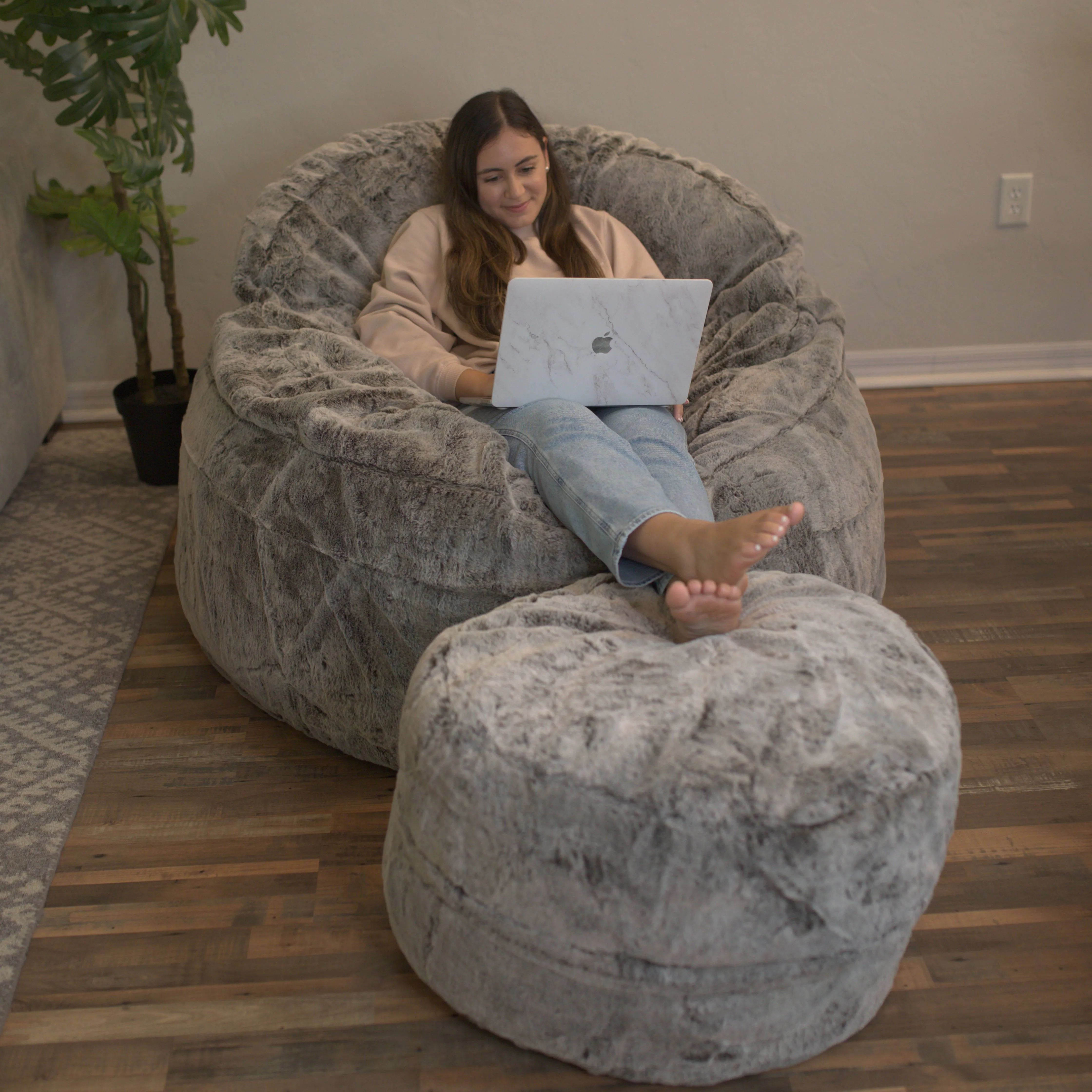 Adult Bean Bag Chair - Queen - NEST Chinchilla