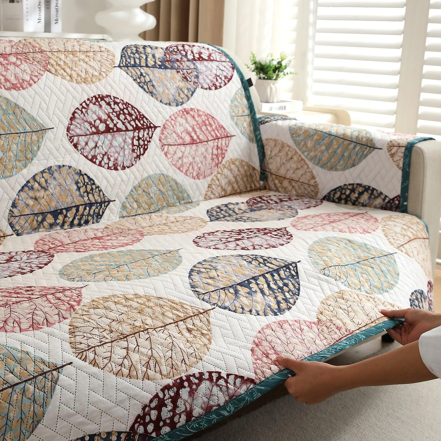 HOKIPO Quilted 1/2/3 Seater Sofa Cover with Pockets, Multicolor Linden Leaf