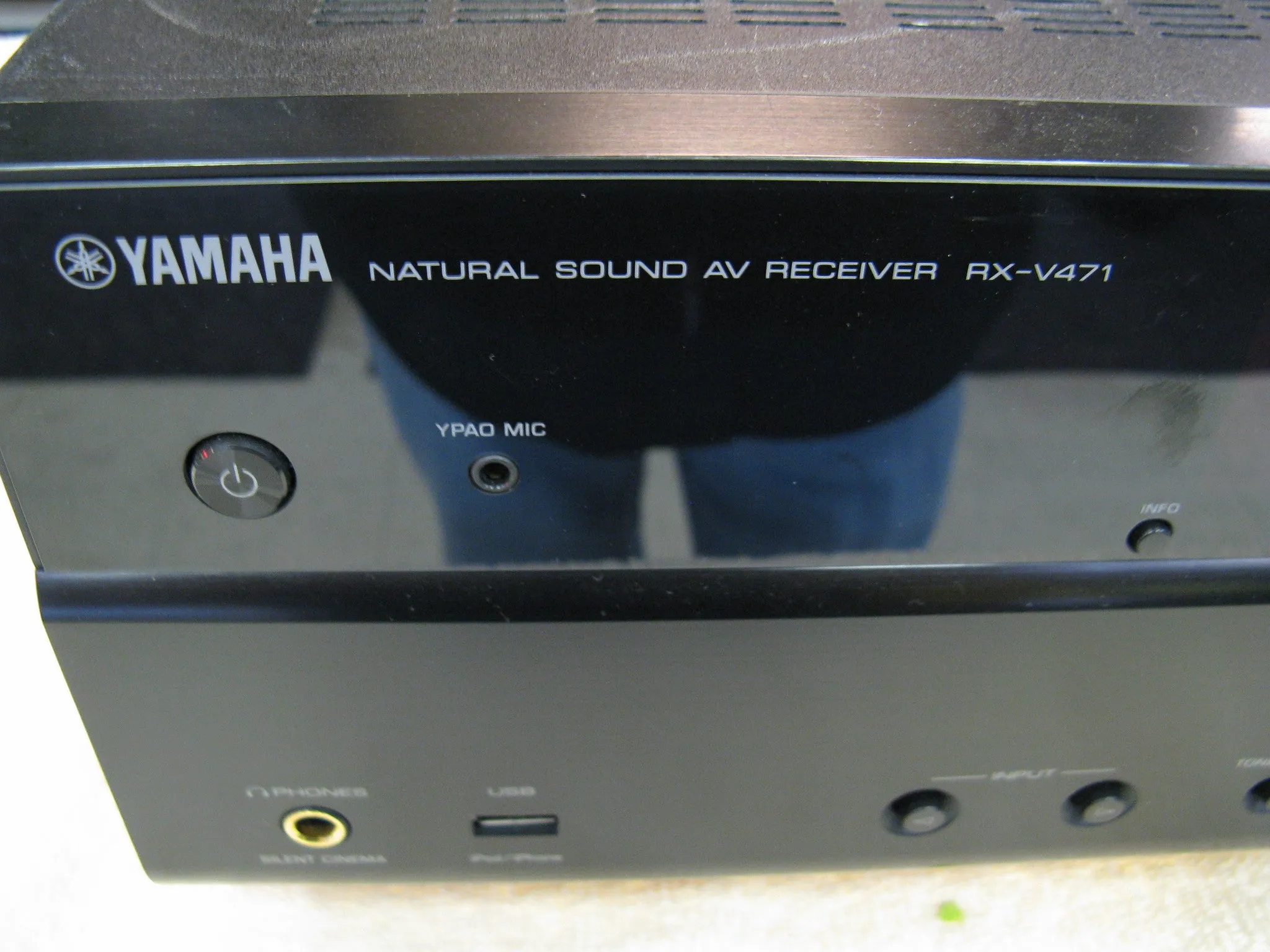 Yamaha RX-V471 AV Receiver